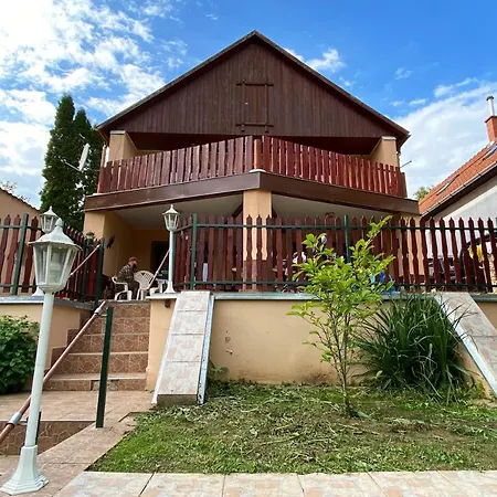 Jaszay Vendeghaz Parádsasvár Exterior foto