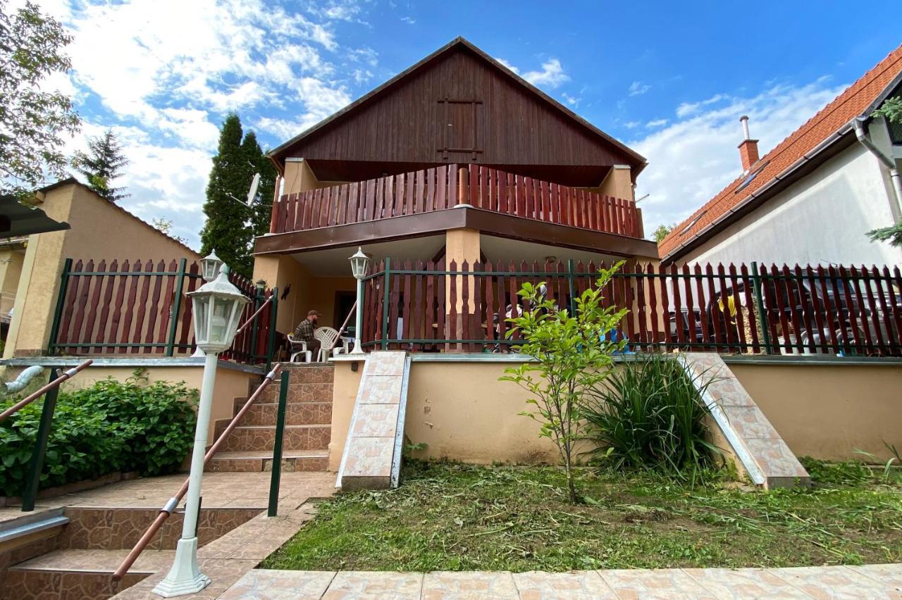 Jaszay Vendeghaz Ferienhaus